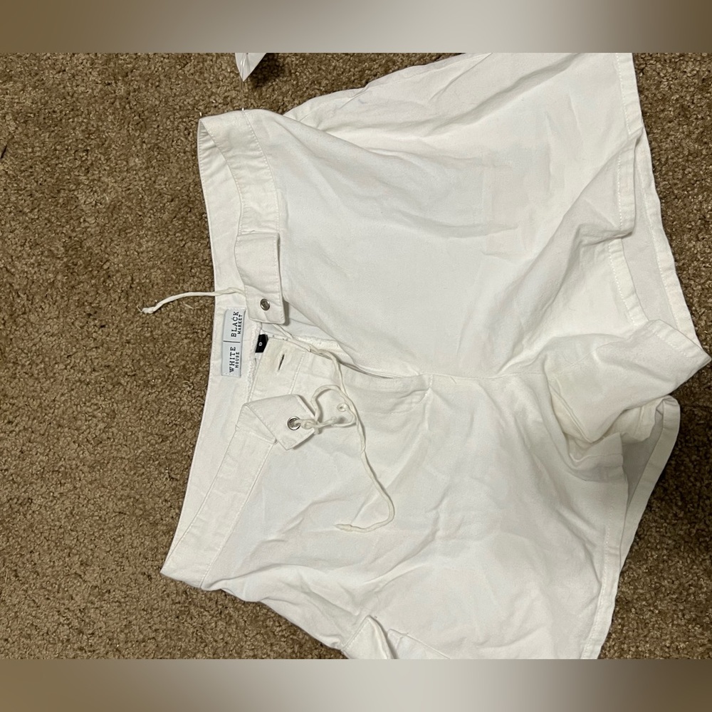 White House black market summer short